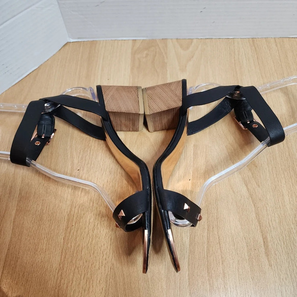 Ted Baker Rose Gold Bow Stud Black Block Heel Biah Sandals women's size EU 40.5 - Picture 13 of 17